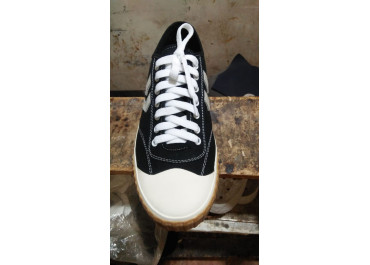 Pabrik Tapak Sepatu di Bandung